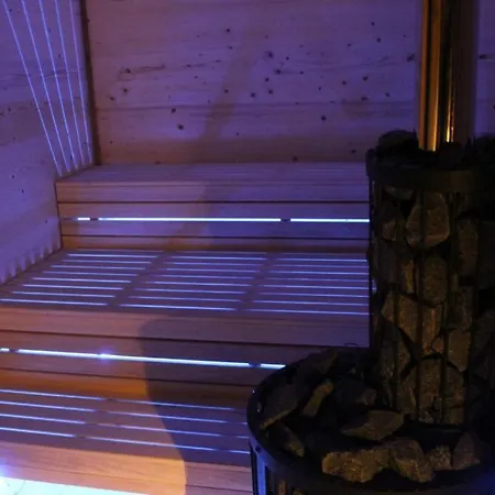In With Balcony, Air Conditioning, Wifi, Washing Machine Skradin